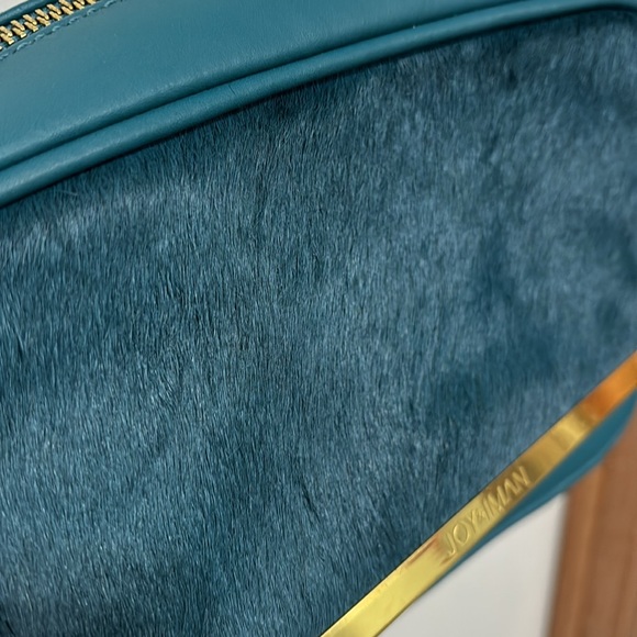 Joy & Iman Crossbody Bag - Picture 7 of 11